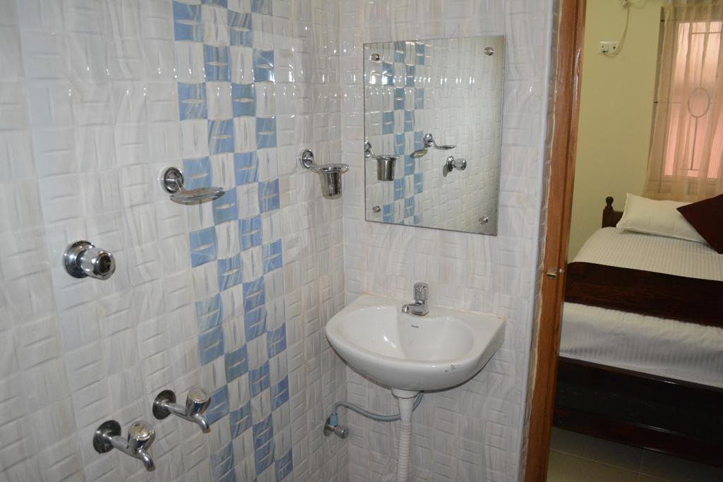 Jp Nivaas Guest House Mayiladuthurai Exterior foto